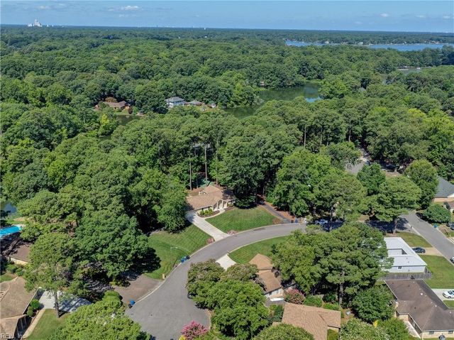 1277 Mossy Oaks CT, Virginia Beach, VA 23454