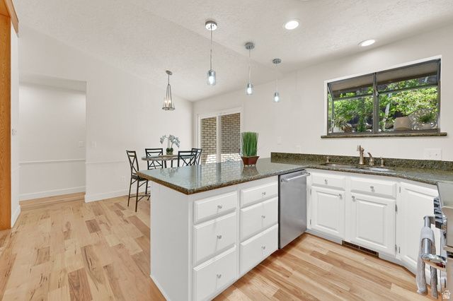 4868 CHUKAR LN, Ogden, UT 84403