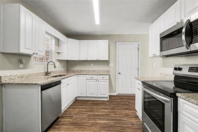 634 Windchase Place, Lithonia, GA 30058