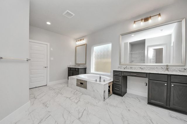 2117 Corn Thistle Way, Magnolia, TX 77355