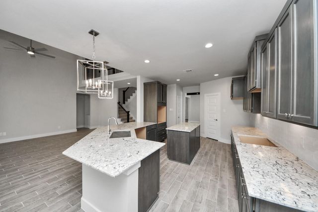 2117 Corn Thistle Way, Magnolia, TX 77355