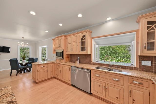 229 W Indian Creek COURT, Fox Point, WI 53217
