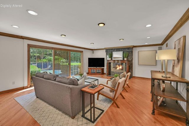 229 W Indian Creek COURT, Fox Point, WI 53217