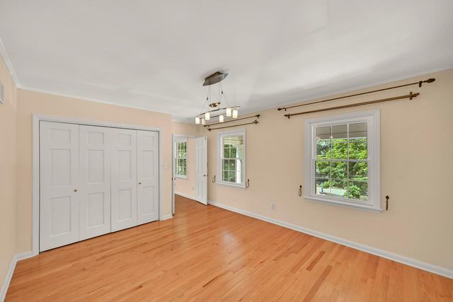 229 W Indian Creek COURT, Fox Point, WI 53217