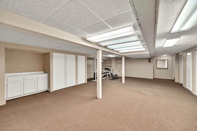 229 W Indian Creek COURT, Fox Point, WI 53217