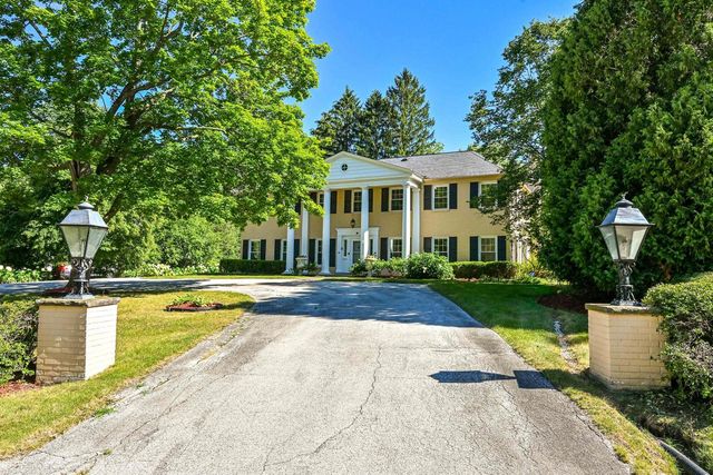 229 W Indian Creek COURT, Fox Point, WI 53217