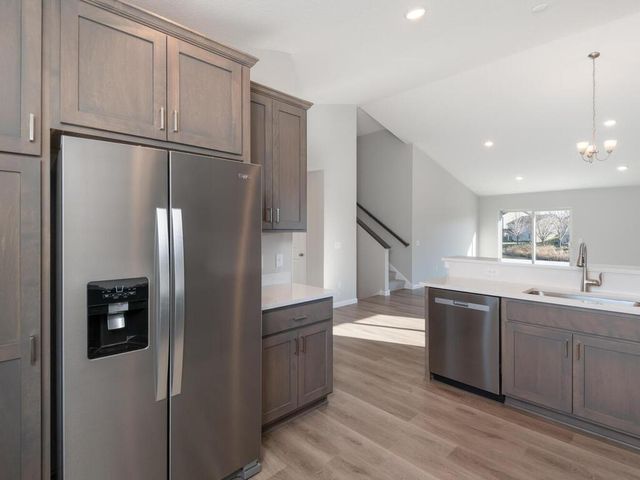 2127 River Bend Trail, Mayer, MN 55360