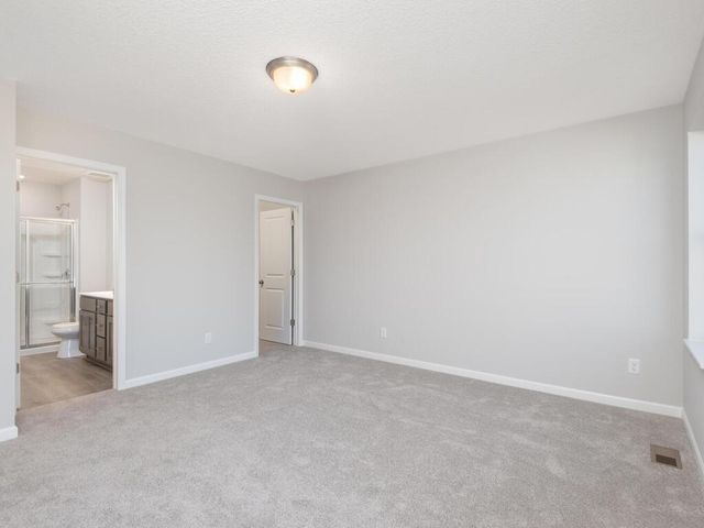 2127 River Bend Trail, Mayer, MN 55360