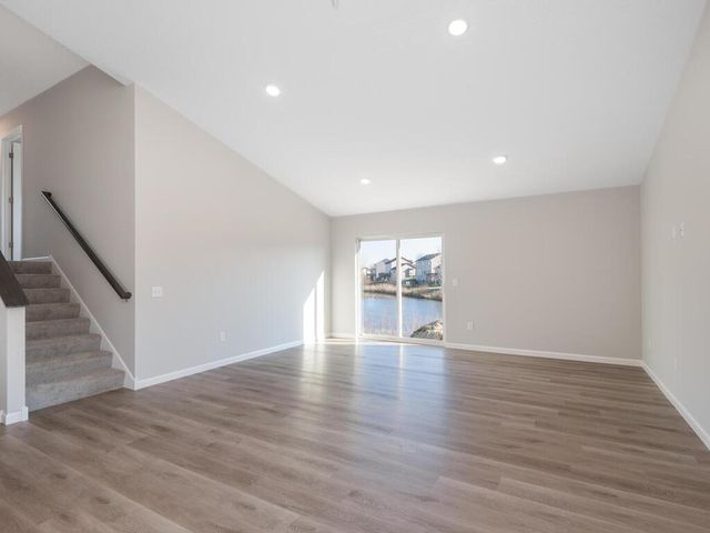 2127 River Bend Trail, Mayer, MN 55360