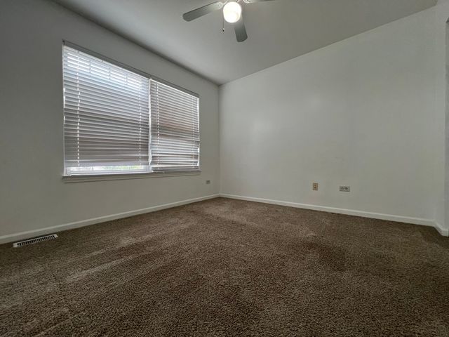 1101 N 129th INFANTRY Drive, Joliet, IL 60435