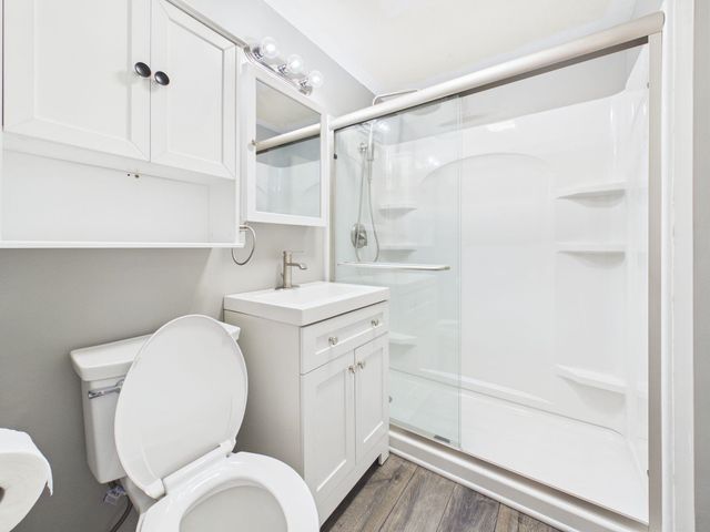 510 Wire Ave, Haysville, KS 67060