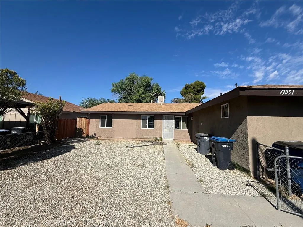43051 Yew Street, Lancaster, CA 93536