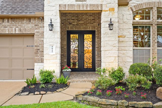 9815 Friesian Estates Drive, Spring, TX 77379