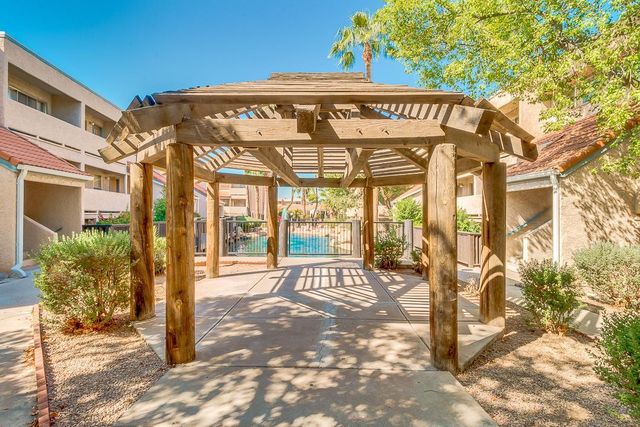 1645 W Baseline Road 2120, Mesa, AZ 85202