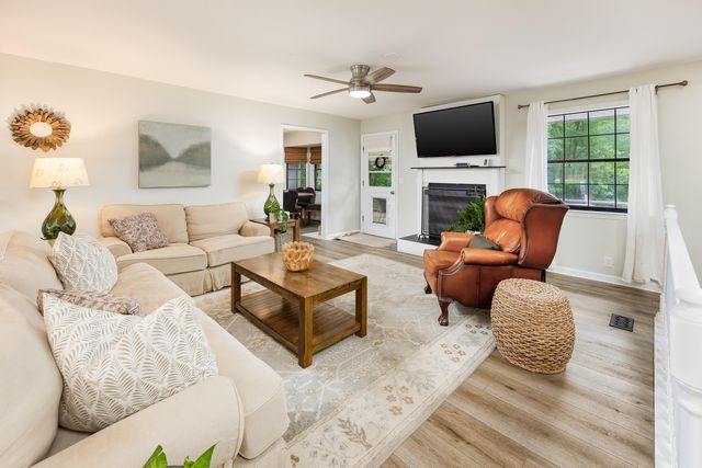 3350 Oak Burr Drive, Chattanooga, TN 37419