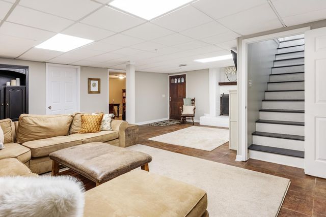 3350 Oak Burr Drive, Chattanooga, TN 37419