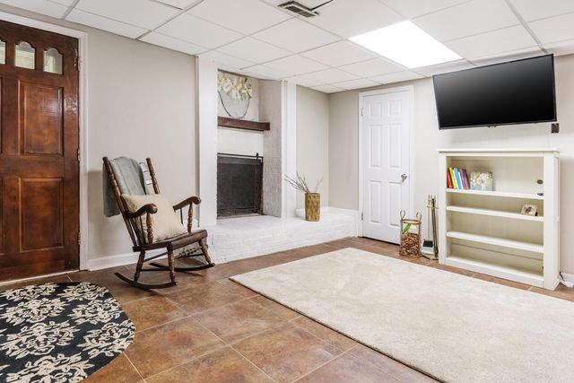 3350 Oak Burr Drive, Chattanooga, TN 37419