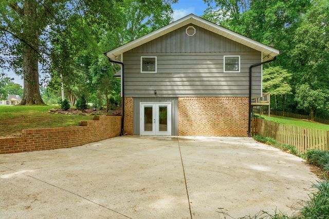 3350 Oak Burr Drive, Chattanooga, TN 37419