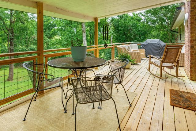3350 Oak Burr Drive, Chattanooga, TN 37419