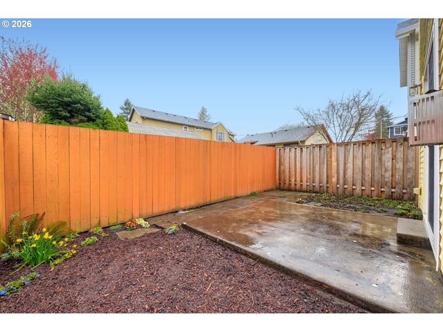 6626 N SENECA St, Portland, OR 97203