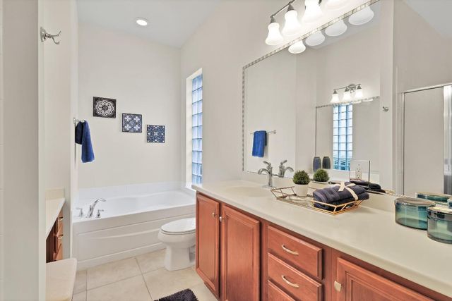 5194 Eleuthra Circle, Vero Beach, FL 32967