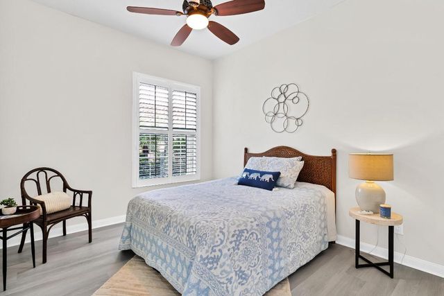 5194 Eleuthra Circle, Vero Beach, FL 32967