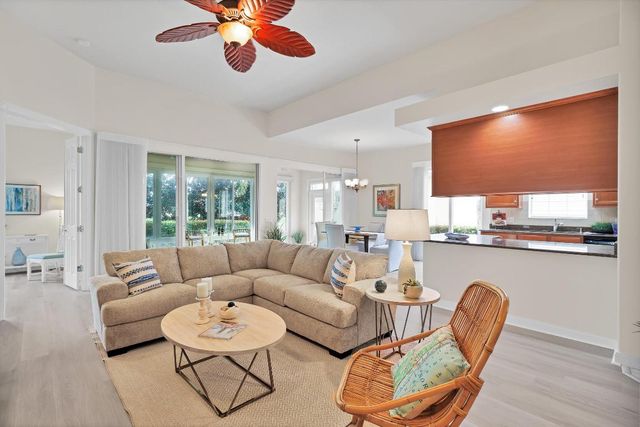 5194 Eleuthra Circle, Vero Beach, FL 32967