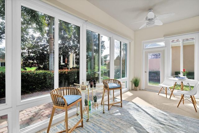 5194 Eleuthra Circle, Vero Beach, FL 32967