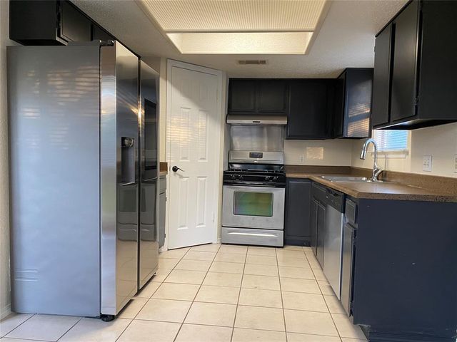 12106 Grey Fawn PATH, Austin, TX 78750