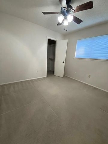 12106 Grey Fawn PATH, Austin, TX 78750