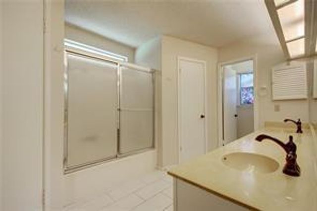 12106 Grey Fawn PATH, Austin, TX 78750