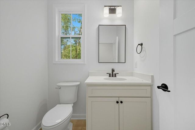 106 Sherwood Lane, Hillsborough, NC 27278