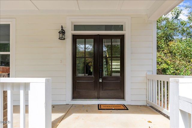 106 Sherwood Lane, Hillsborough, NC 27278