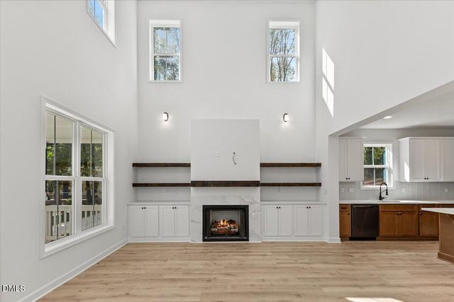 106 Sherwood Lane, Hillsborough, NC 27278