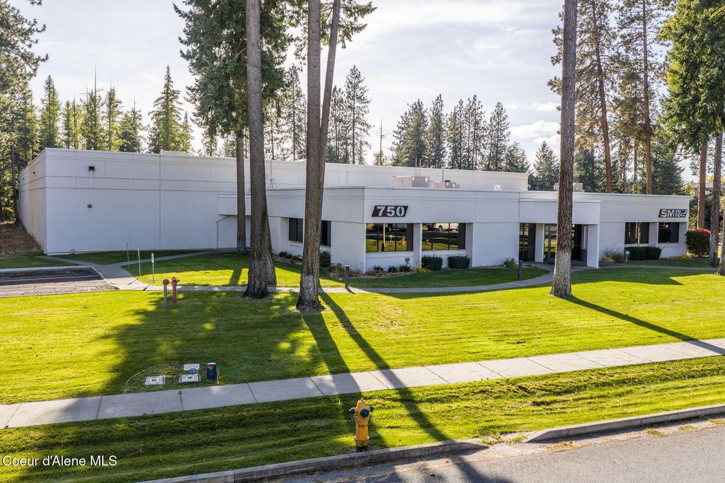 750 W CANFIELD AVE, Coeur D'alene, ID 83815