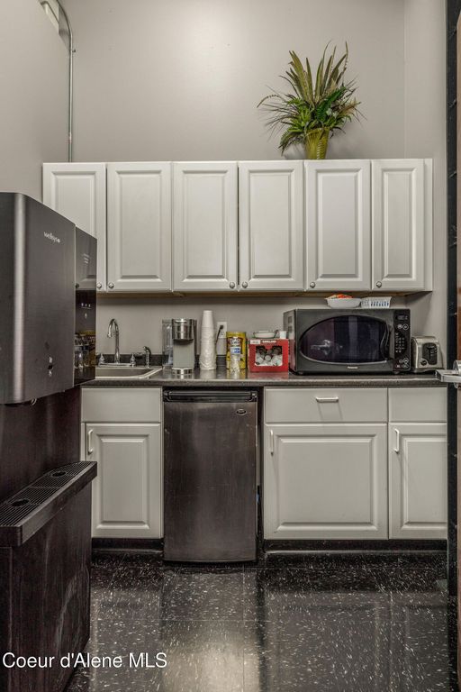 750 W CANFIELD AVE, Coeur d'Alene, ID 83815 photo 12