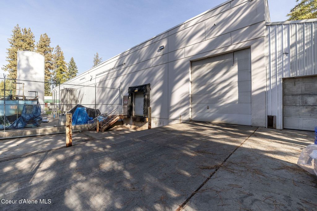 750 W CANFIELD AVE, Coeur d'Alene, ID 83815 photo 7