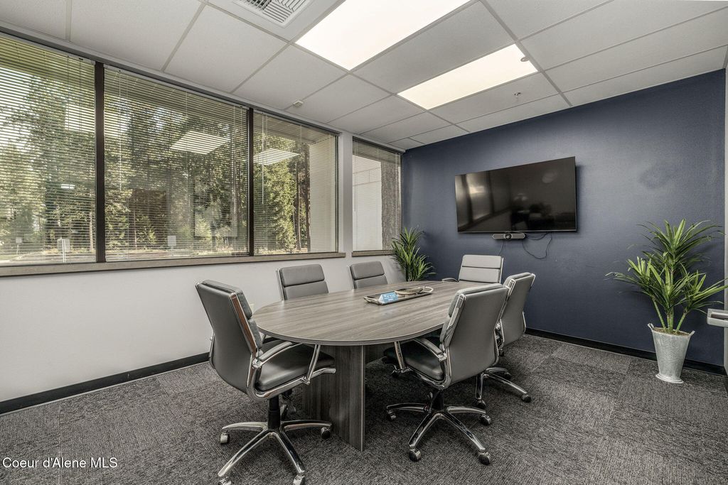 750 W CANFIELD AVE, Coeur d'Alene, ID 83815 photo 9