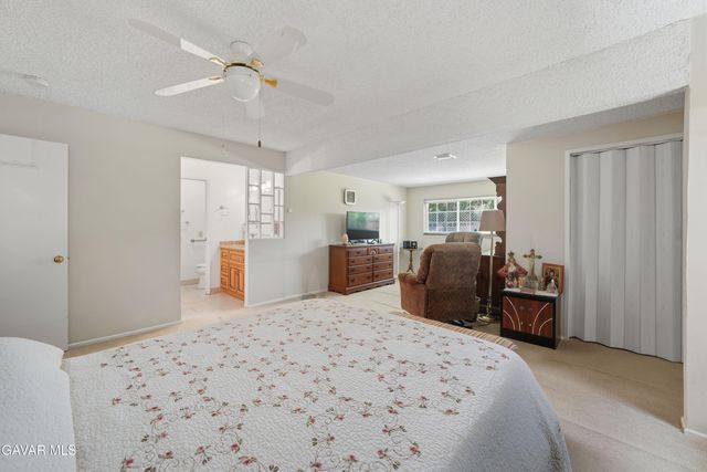 38452 Stanridge Avenue, Palmdale, CA 93550