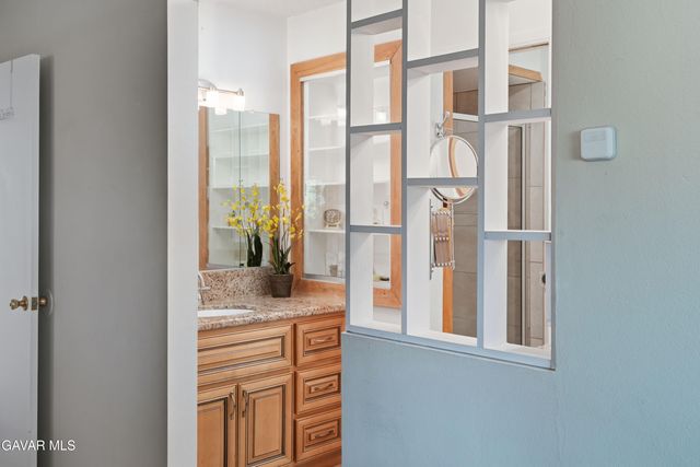 38452 Stanridge Avenue, Palmdale, CA 93550