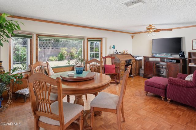 38452 Stanridge Avenue, Palmdale, CA 93550
