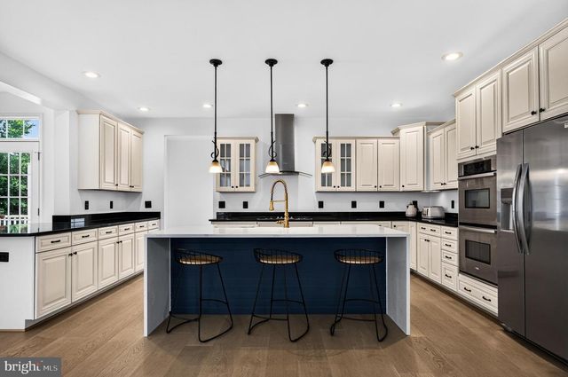 13862 ESTATE MANOR DR, Gainesville, VA 20155