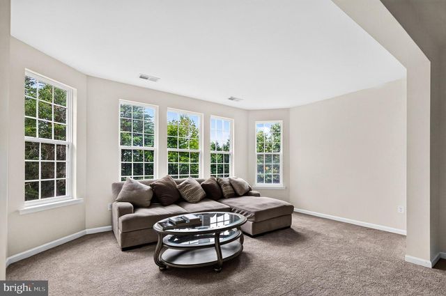 13862 ESTATE MANOR DR, Gainesville, VA 20155