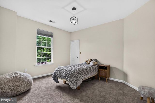 13862 ESTATE MANOR DR, Gainesville, VA 20155