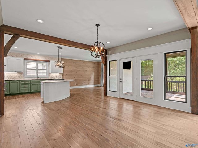 180 Greystone Pass, Guntersville, AL 35976