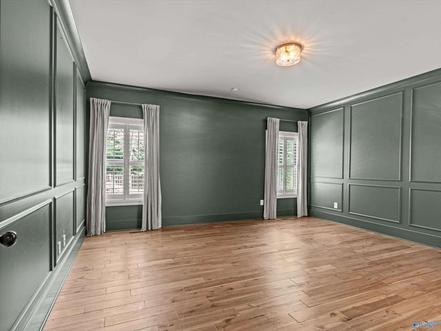 180 Greystone Pass, Guntersville, AL 35976