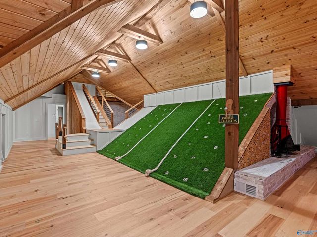 180 Greystone Pass, Guntersville, AL 35976