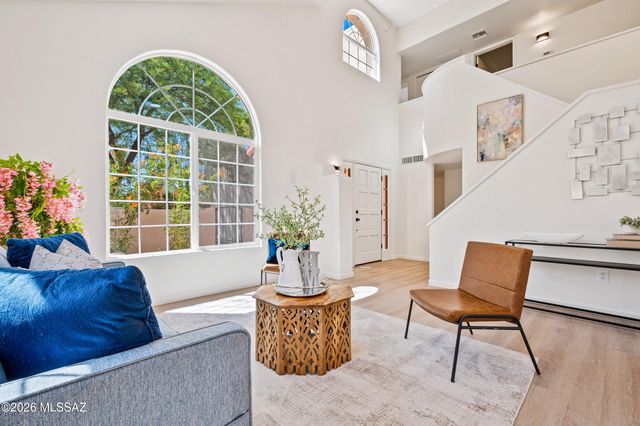 3032 N Palomino Park Loop, Tucson, AZ 85712