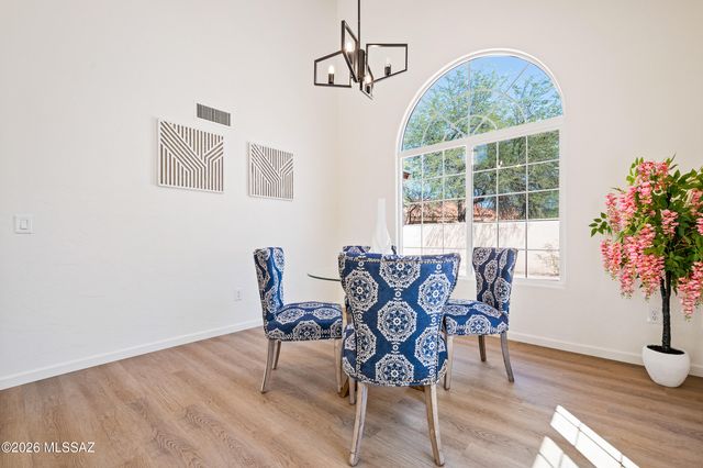 3032 N Palomino Park Loop, Tucson, AZ 85712