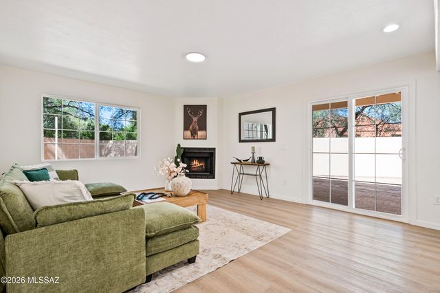 3032 N Palomino Park Loop, Tucson, AZ 85712